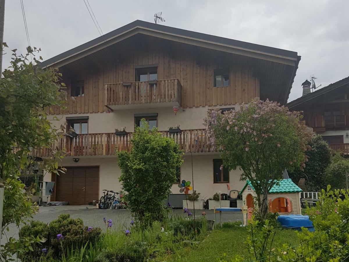 Chaleureux 2 Pieces Avec Terrasse A Seez Exterior photo
